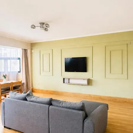 Families Or Friends 24-7 Selfcheck In Daire *