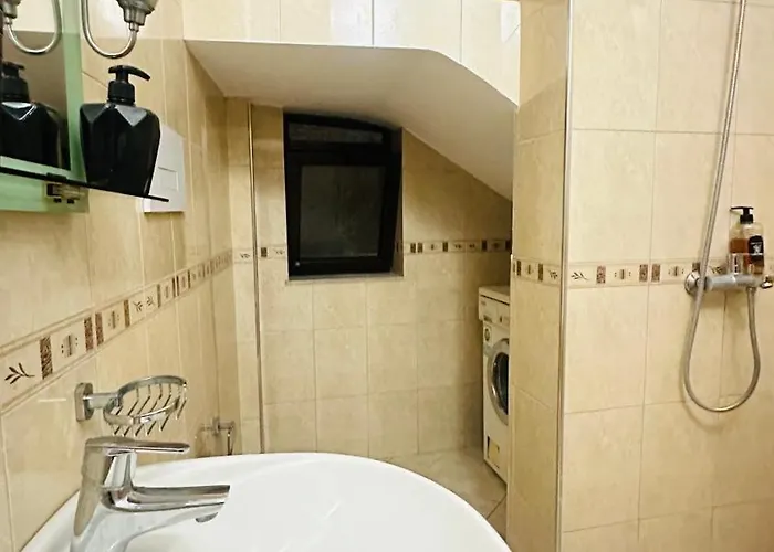 Families Or Friends 24-7 Selfcheck In Daire *