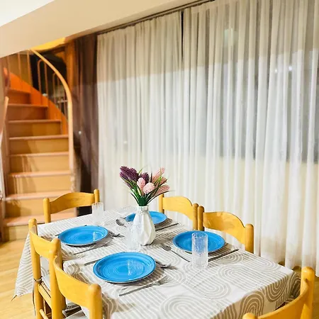 Apartment Families Or Friends 24-7 Selfcheck In *